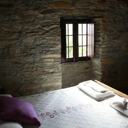 Casas De Pedra Proença-a-Nova