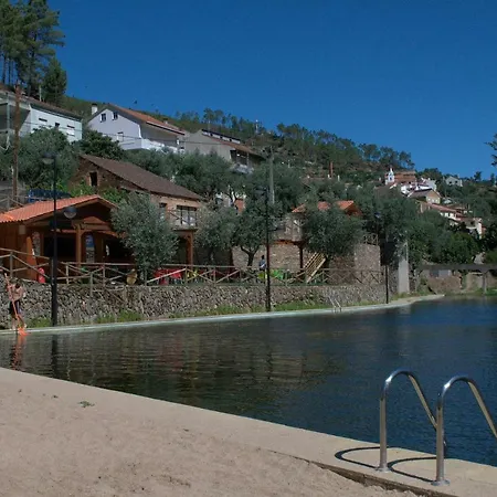 Πανσιόν Casas De Pedra