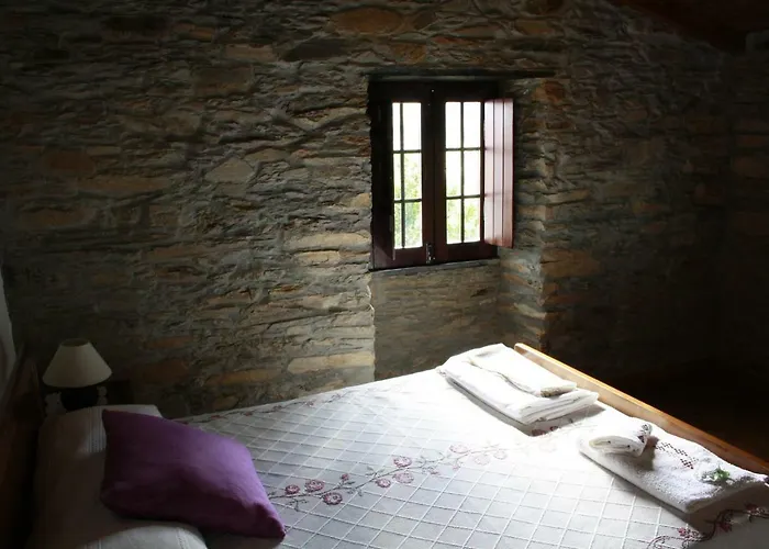 Casas De Pedra Proença-a-Nova