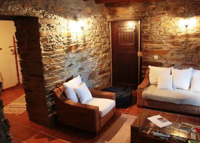 Πανσιόν Casas De Pedra Proença-a-Nova